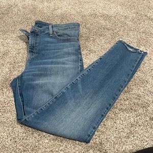 Super skinny mid rise Ava